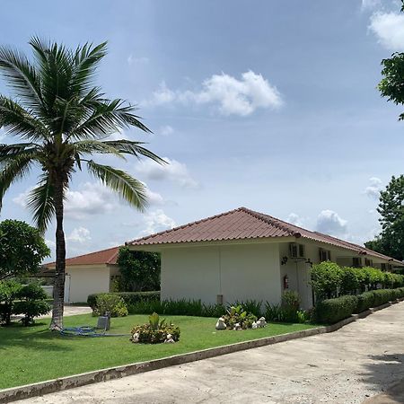 The Orchid House Ξενοδοχείο Nong Kung Yai Εξωτερικό φωτογραφία