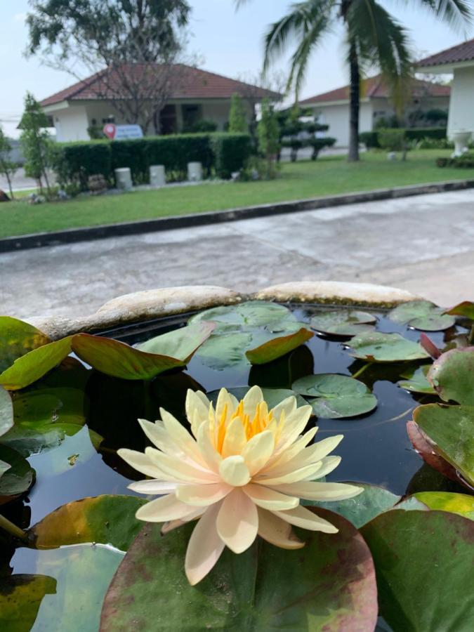 The Orchid House Ξενοδοχείο Nong Kung Yai Εξωτερικό φωτογραφία